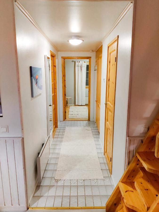 Villa Hutsula Yllas Ylläsjärvi Esterno foto