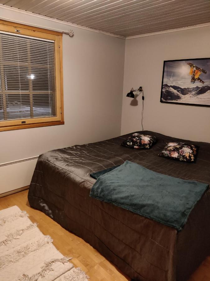 Villa Hutsula Yllas Ylläsjärvi Esterno foto