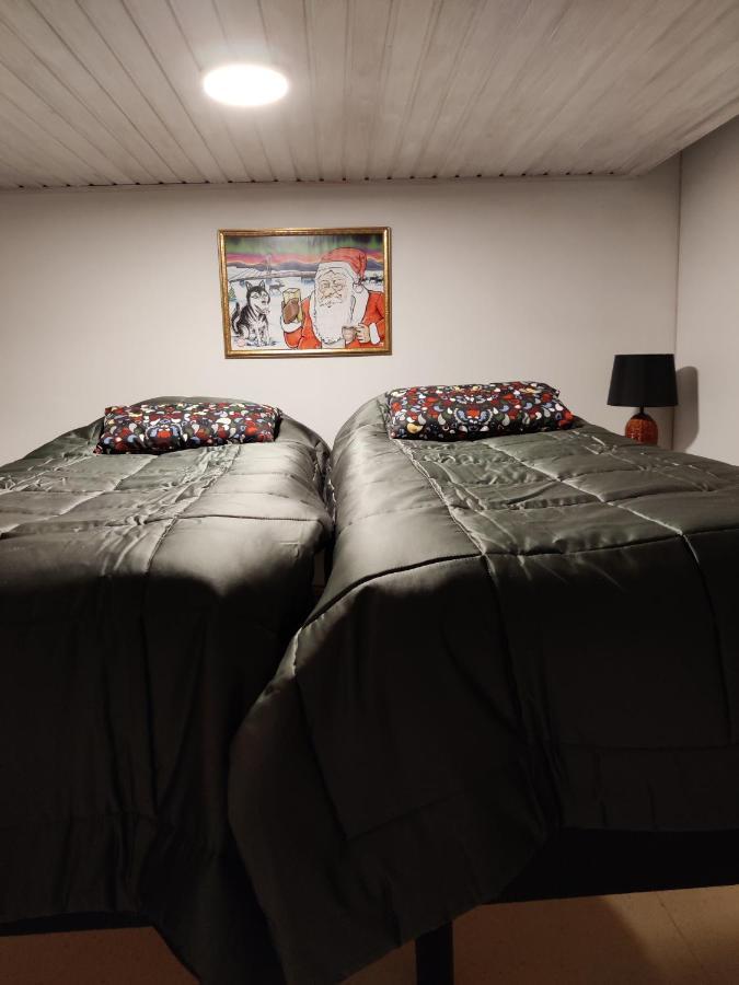 Villa Hutsula Yllas Ylläsjärvi Esterno foto